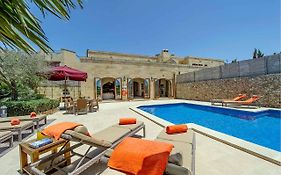 The Olives Holiday Home